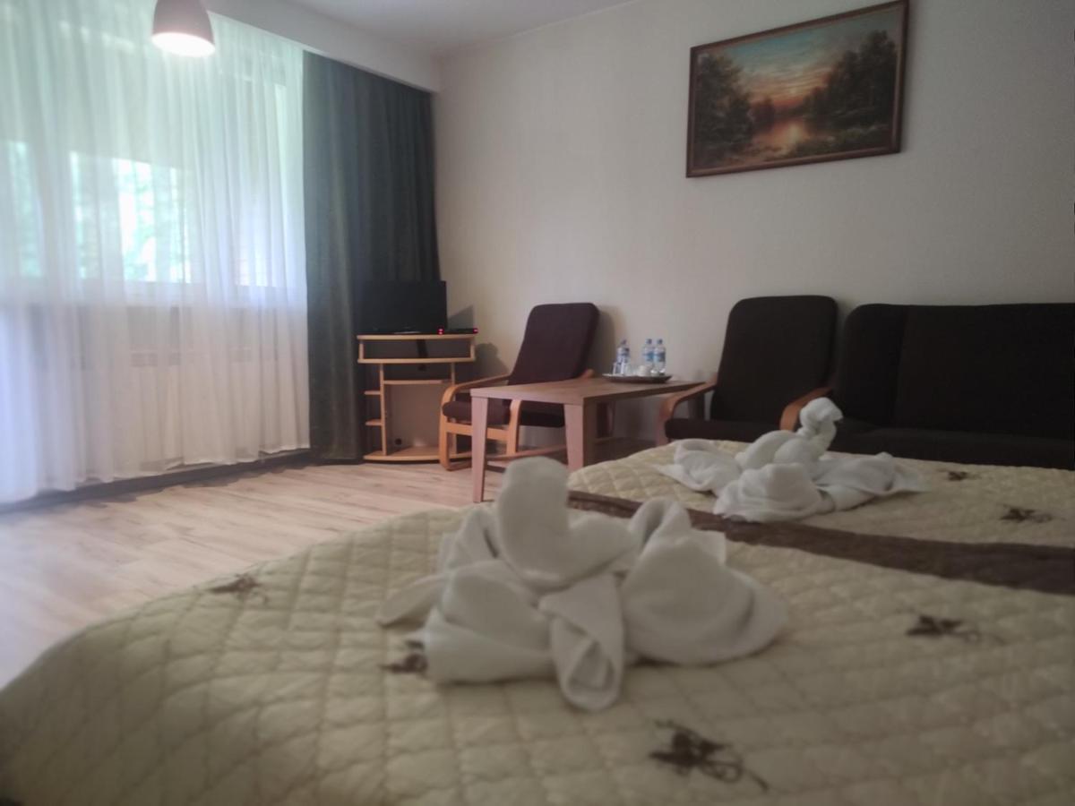 Zajazd U Kmity Postołów Eksteriør bilde